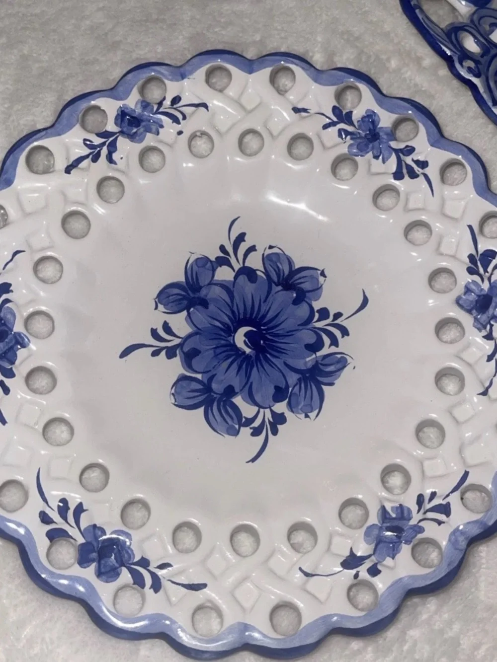 Lot of 4 Vintage Vestal Alcobaca Portugal Plates Blue & White  Retro RARE  MINT